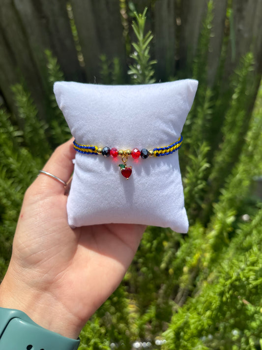 Snow White Bracelet