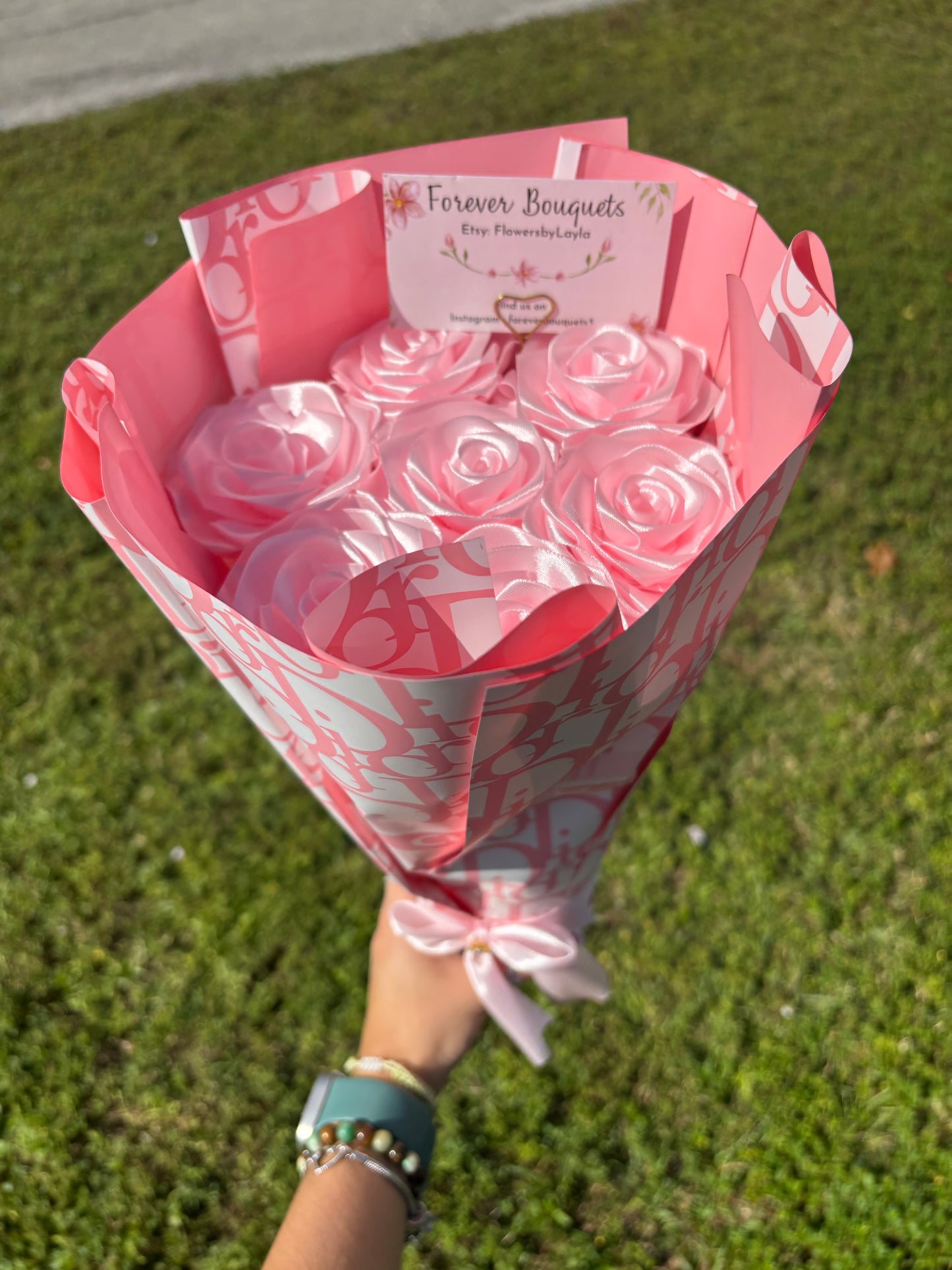 7 Pink Rose Ribbon Bouquet